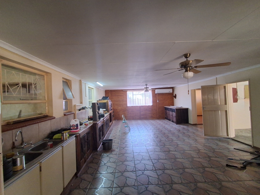 3 Bedroom Property for Sale in Stilfontein Ext 4 North West